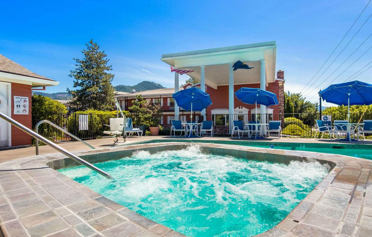Western Hotel 3*