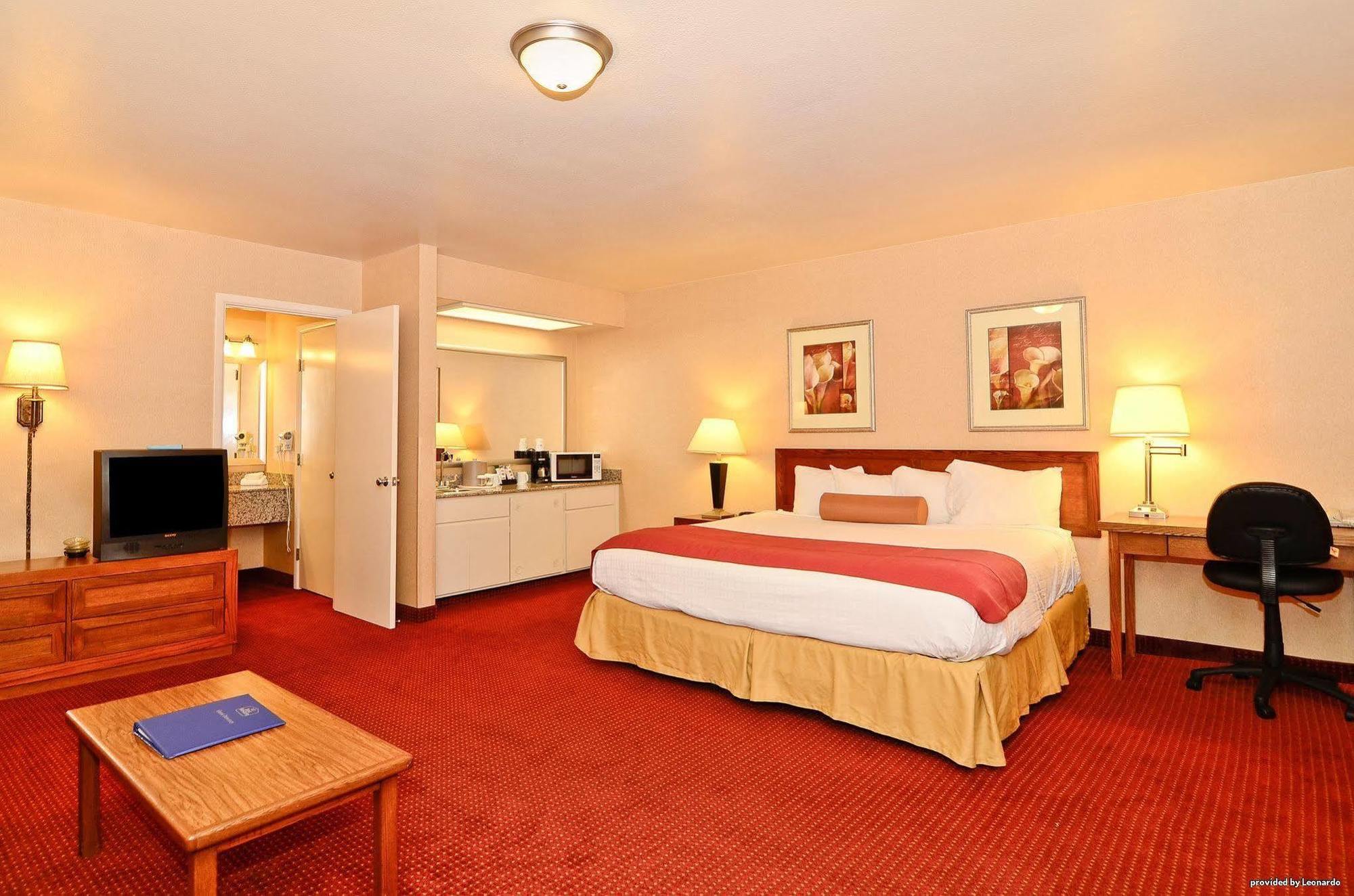 Western 3* Grants Pass